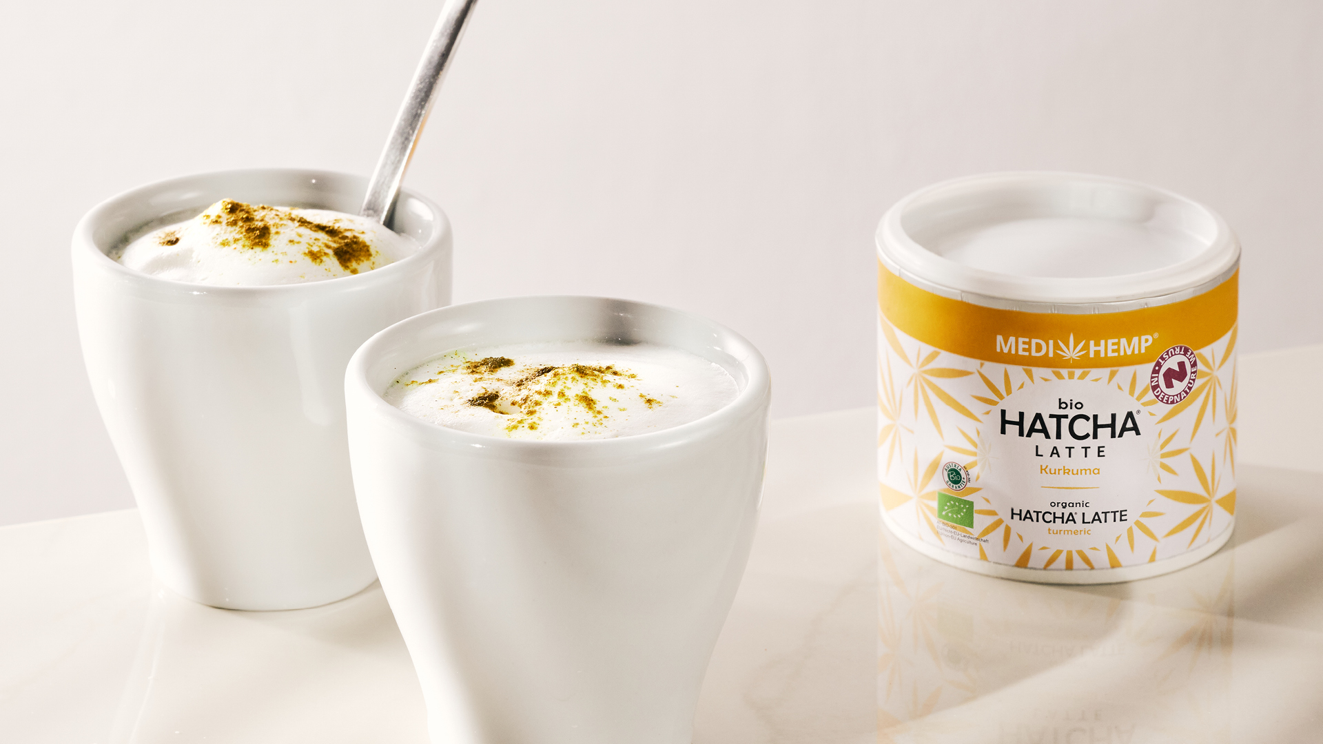 Golden Milk Rezept: MEDIHEMP Bio Hatcha Latte Kurkuma