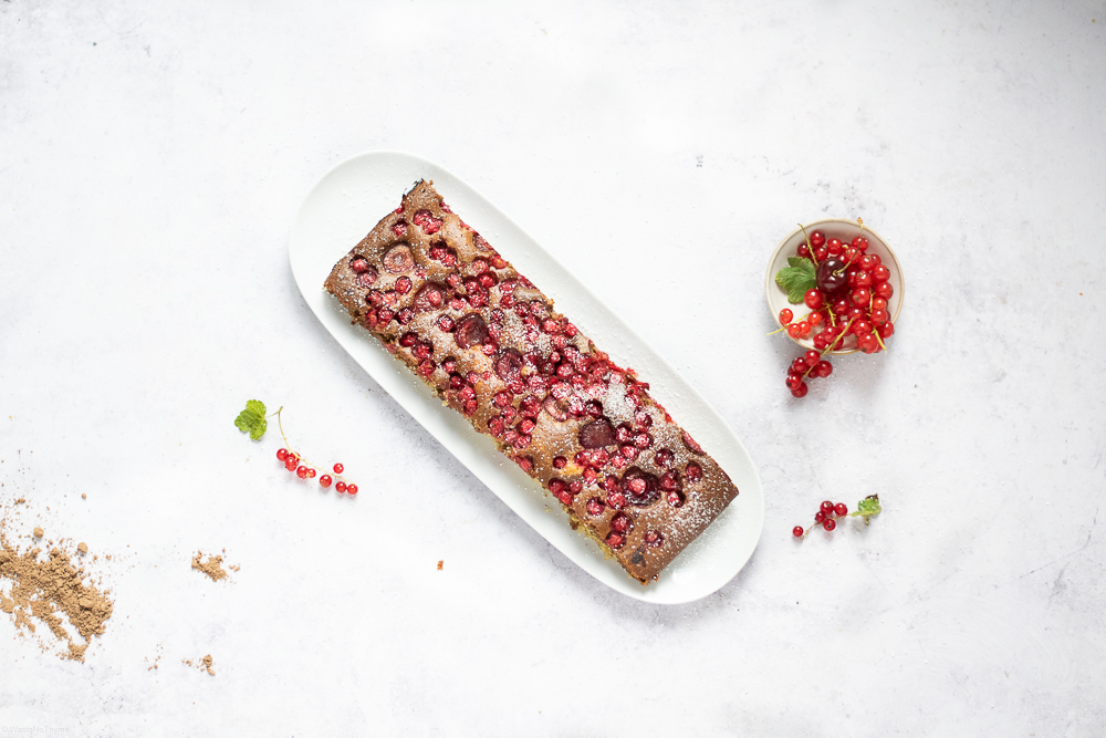 Rezept: Ribisel-Kirsch-Kuchen mit Hanf-Protein